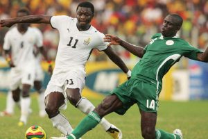 Sulley-Muntari playing against-Nigeria