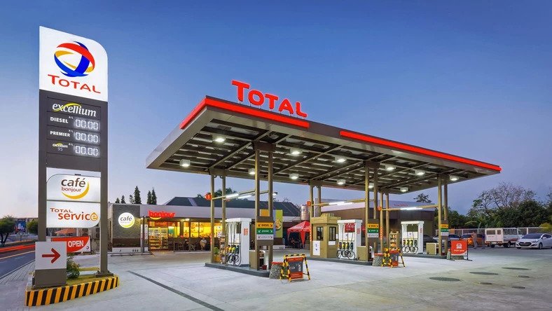 Fuel-Station