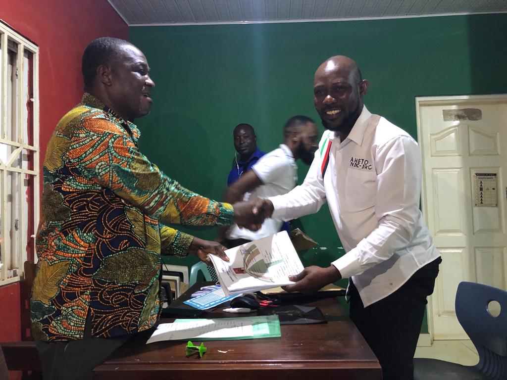 Albert Aheto submitting his nomination forms at the party's constituency office