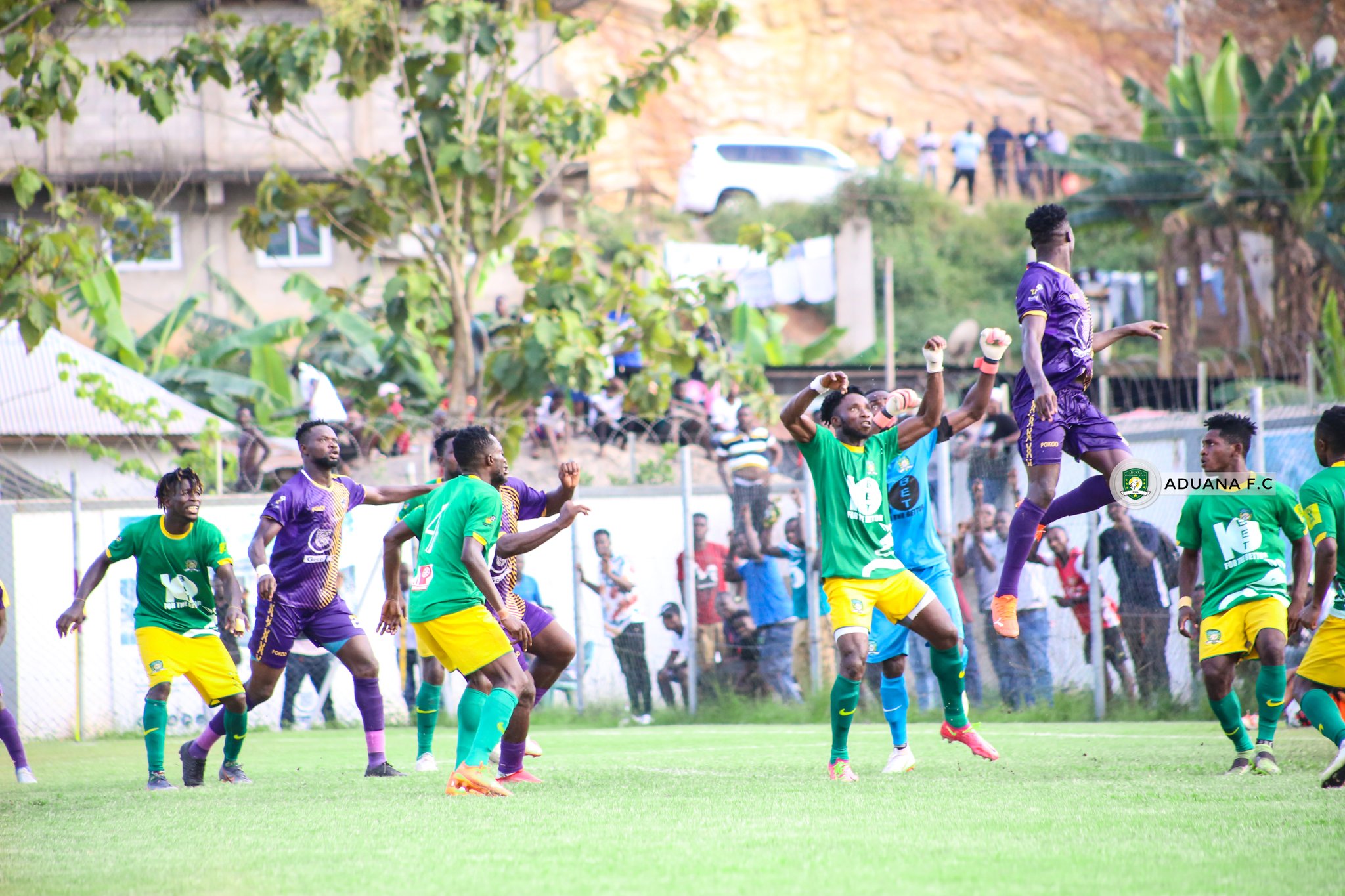 Medeama SC vs Aduana Stars in a GPL match day 4 fixture