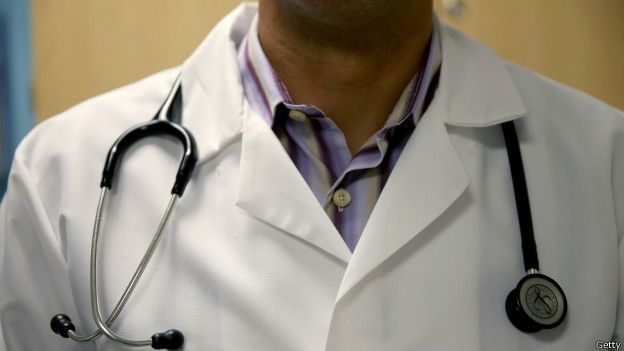 mid shot of a medical doctor