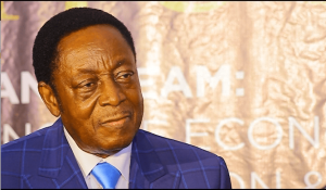 Dr Kwabena Duffour
